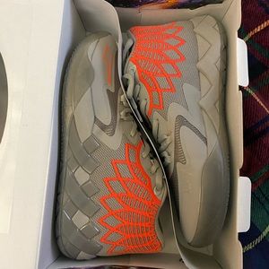 LaMelo Ball Puma 1st Signature shoes “Melo 1” Sold out in minutes everywhere